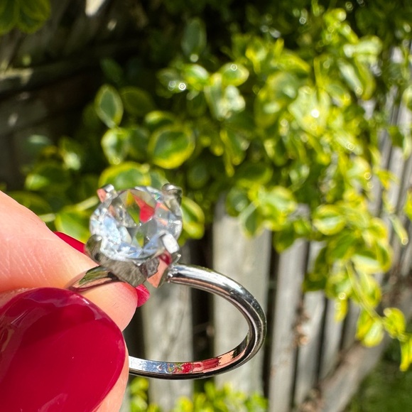 UNCAS Solitaire Ring Silver Engagement CZ Size 5.5 Vintage - Picture 4 of 10